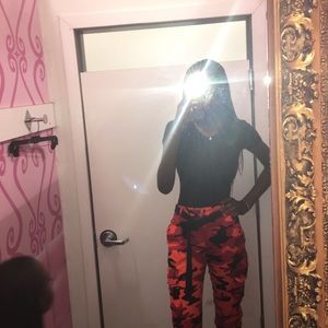 Meet your Posher, Awa